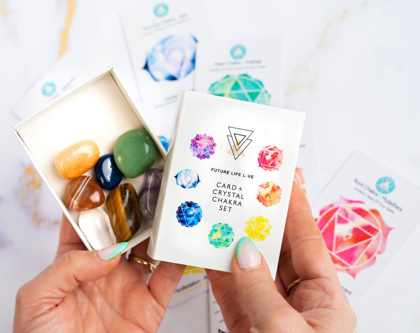 Chakra Card Set With 8 Cards and 7 Crystal Set With White Box